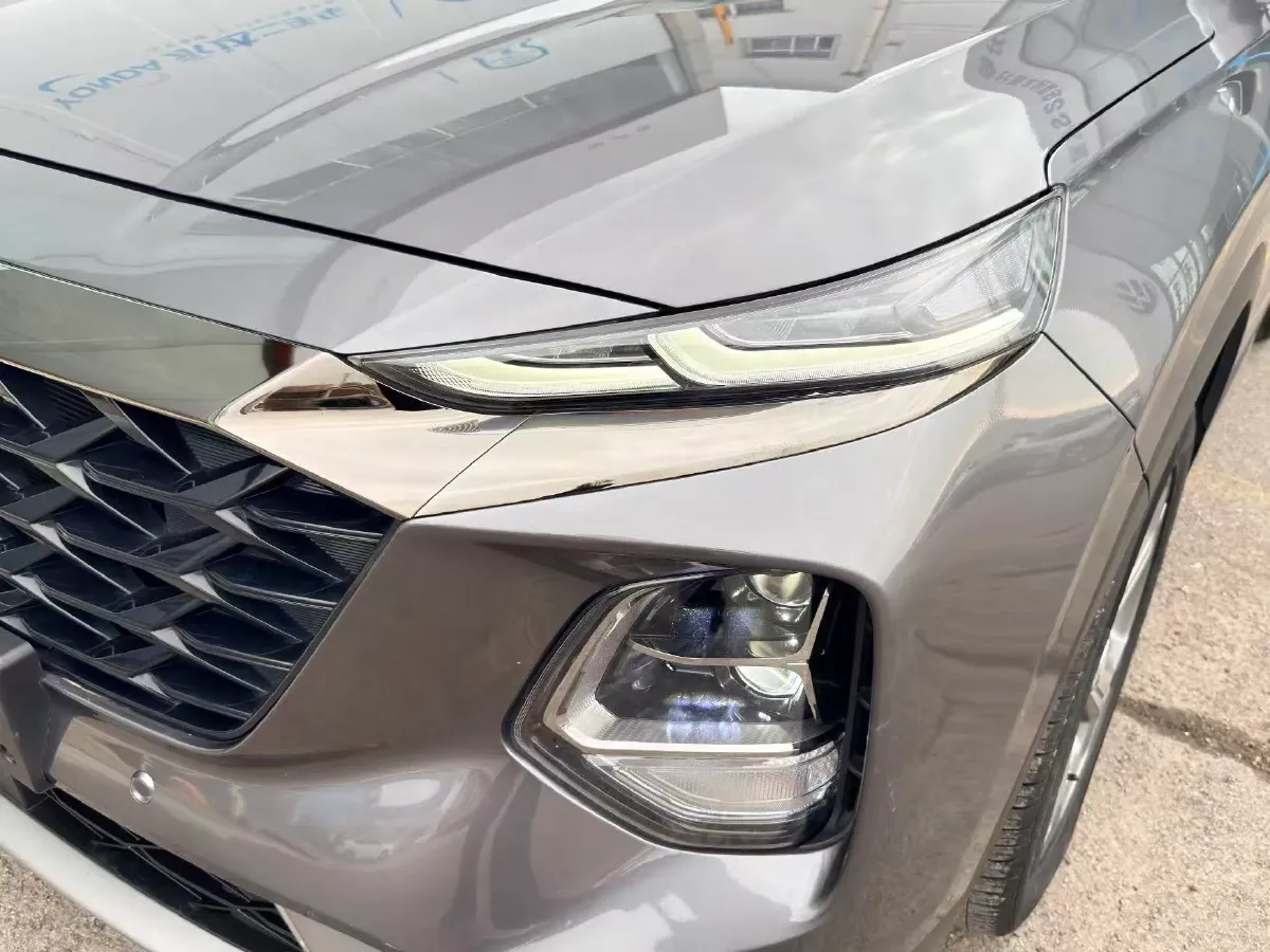 2023 Hyundai Santafe 2.0T 230HP L4 8AT,autocango,china used car exporter,china ev exporter,chinese used car exporter,chinese used ev exporter