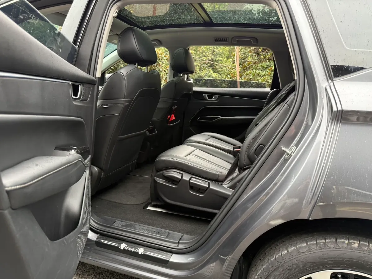 2020 WuLing KaiJie 1.5T 147HP L4 CVT,autocango,china used car exporter,china ev exporter,chinese used car exporter,chinese used ev exporter