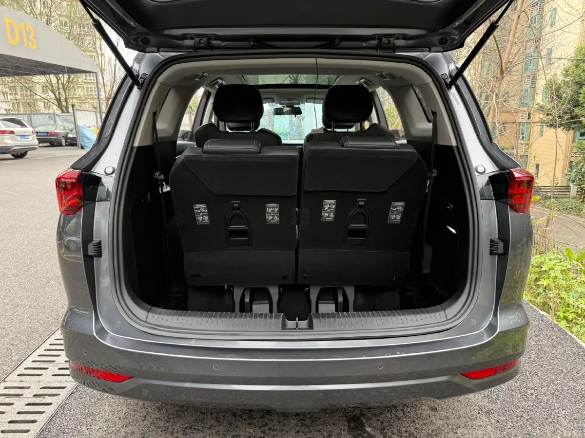 2020 WuLing KaiJie 1.5T 147HP L4 CVT,autocango,china used car exporter,china ev exporter,chinese used car exporter,chinese used ev exporter