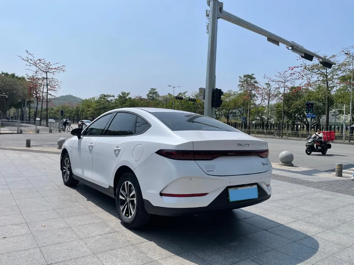 2025 BYD Qin Plus 1.5L 101HP L4 E-CVT PHEV,autocango,china used car exporter,china ev exporter,chinese used car exporter,chinese used ev exporter