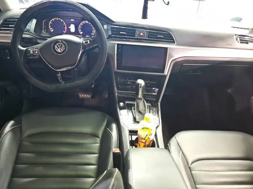 2021 Volkswagen Lamando 1.4T 150HP L4 7DCT,autocango,china used car exporter,china ev exporter,chinese used car exporter,chinese used ev exporter