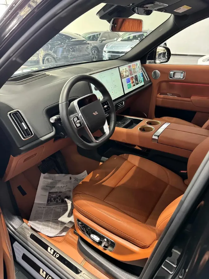 2024 Land Rover Range Rover Evoque 1.5T 200HP L3 8AT PHEV 15.5KWH,autocango,china used car exporter,china ev exporter,chinese used car exporter,chinese used ev exporter