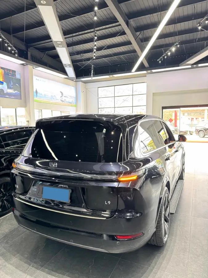 2024 Land Rover Range Rover Evoque 1.5T 200HP L3 8AT PHEV 15.5KWH,autocango,china used car exporter,china ev exporter,chinese used car exporter,chinese used ev exporter