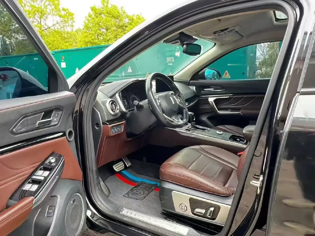 2017 WEY VV5 2.0T 197HP L4 7DCT,autocango,china used car exporter,china ev exporter,chinese used car exporter,chinese used ev exporter