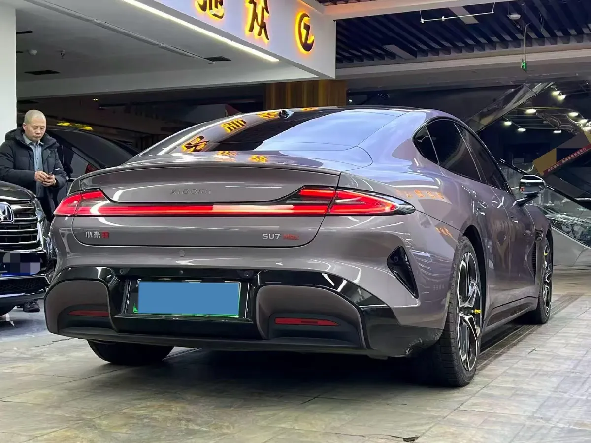 2024 MI SU7 BEV 101KWH,autocango,china used car exporter,china ev exporter,chinese used car exporter,chinese used ev exporter