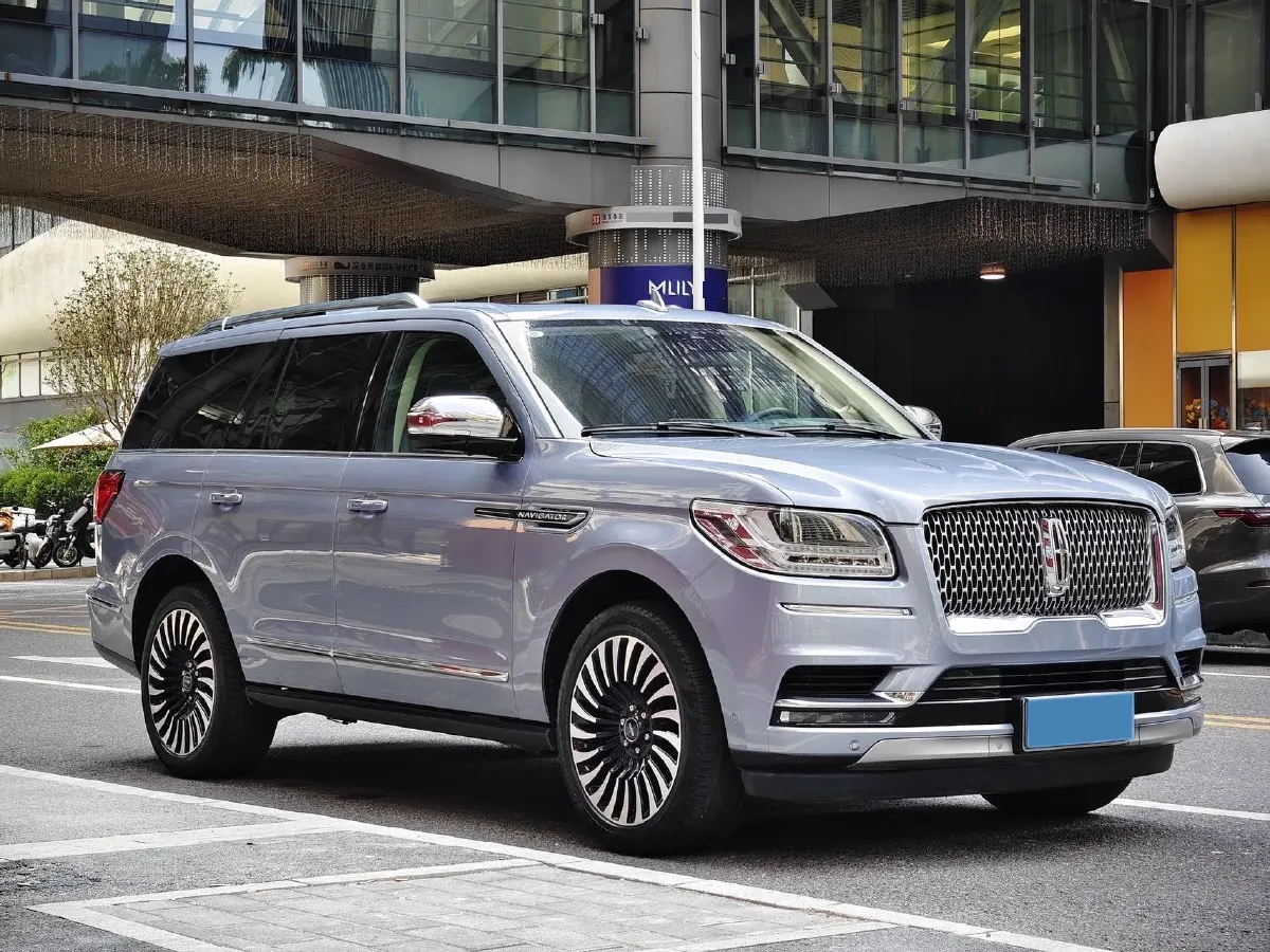 2020 Lincoln Navigator 3.5T 388HP V6 10AT,autocango,china used car exporter,china ev exporter,chinese used car exporter,chinese used ev exporter