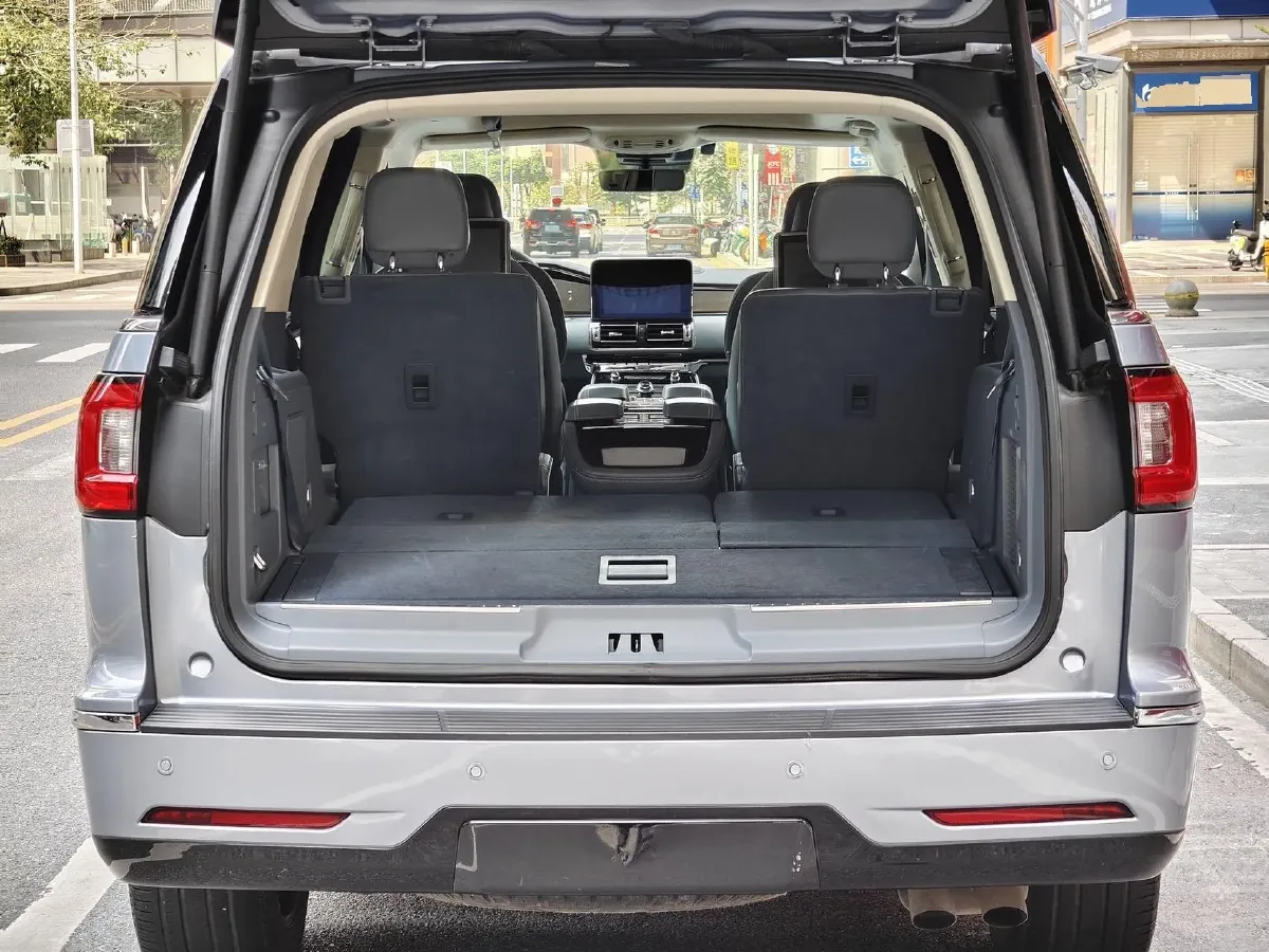 2020 Lincoln Navigator 3.5T 388HP V6 10AT,autocango,china used car exporter,china ev exporter,chinese used car exporter,chinese used ev exporter