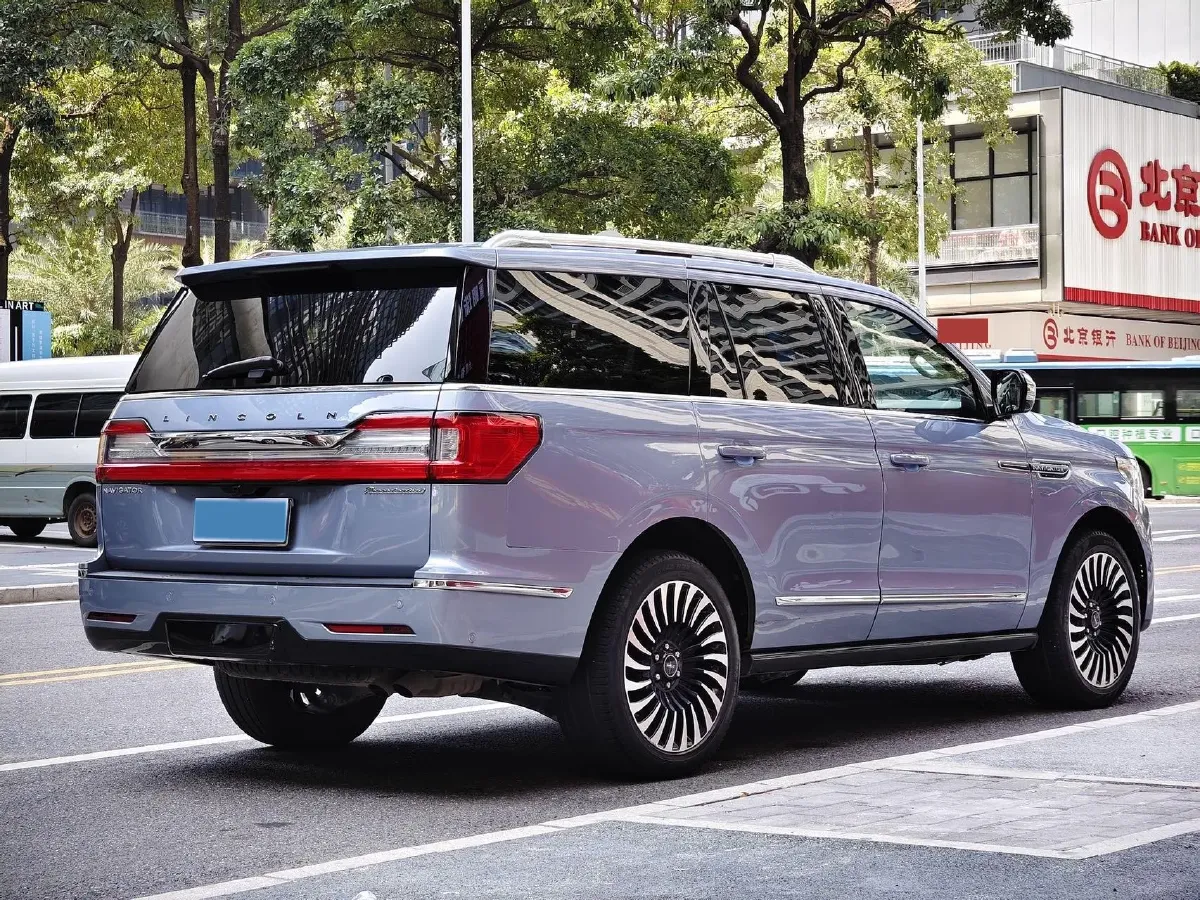 2020 Lincoln Navigator 3.5T 388HP V6 10AT,autocango,china used car exporter,china ev exporter,chinese used car exporter,chinese used ev exporter