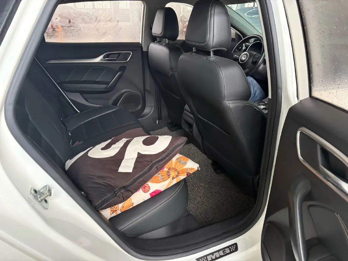 2018 MG 6 1.0T 125HP L3 2AT PHEV 9.1KWH,autocango,china used car exporter,china ev exporter,chinese used car exporter,chinese used ev exporter