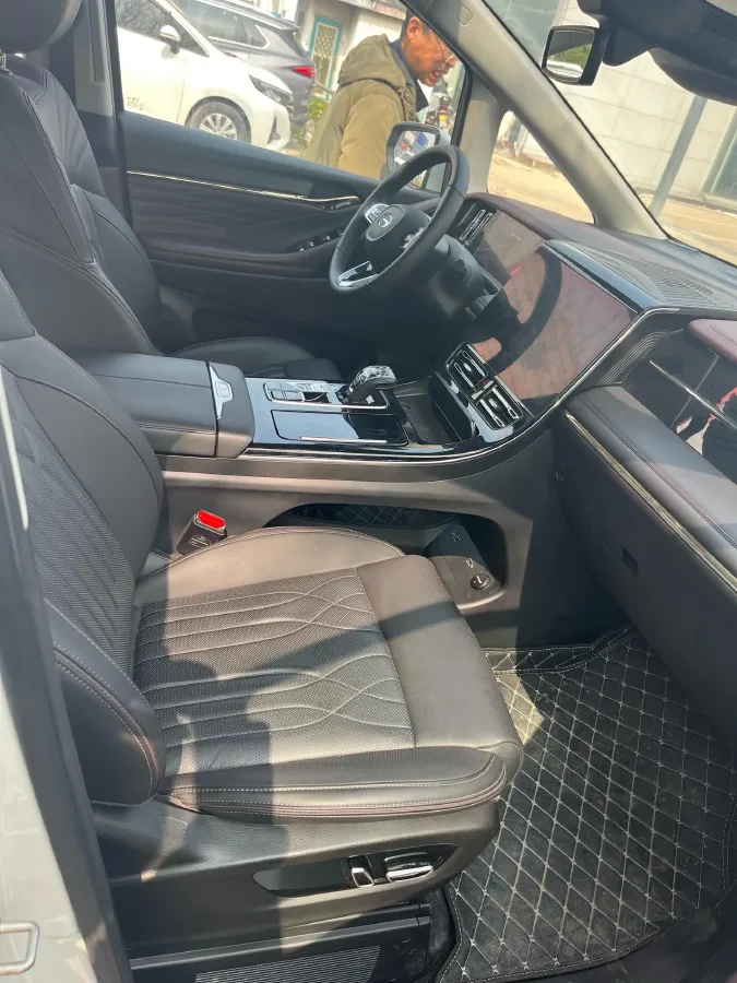 2024 GAC Trumpchi M8 2.0T 190HP L4 2DHT Hybrid,autocango,china used car exporter,china ev exporter,chinese used car exporter,chinese used ev exporter