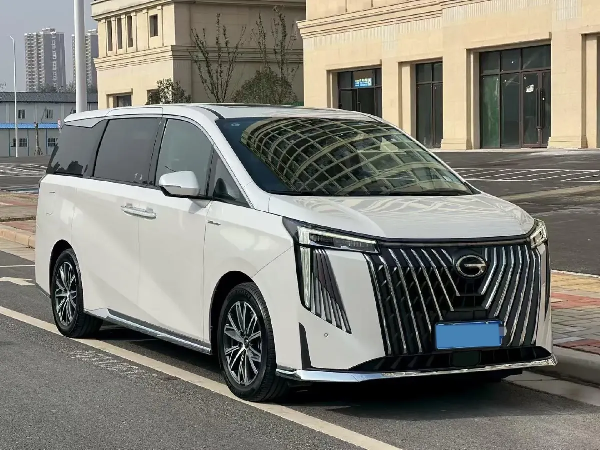 2024 GAC Trumpchi M8 2.0T 190HP L4 2DHT Hybrid,autocango,china used car exporter,china ev exporter,chinese used car exporter,chinese used ev exporter