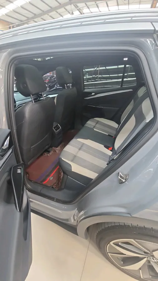 2021 Volkswagen ID.4 Crozz BEV 84.8KWH,autocango,china used car exporter,china ev exporter,chinese used car exporter,chinese used ev exporter