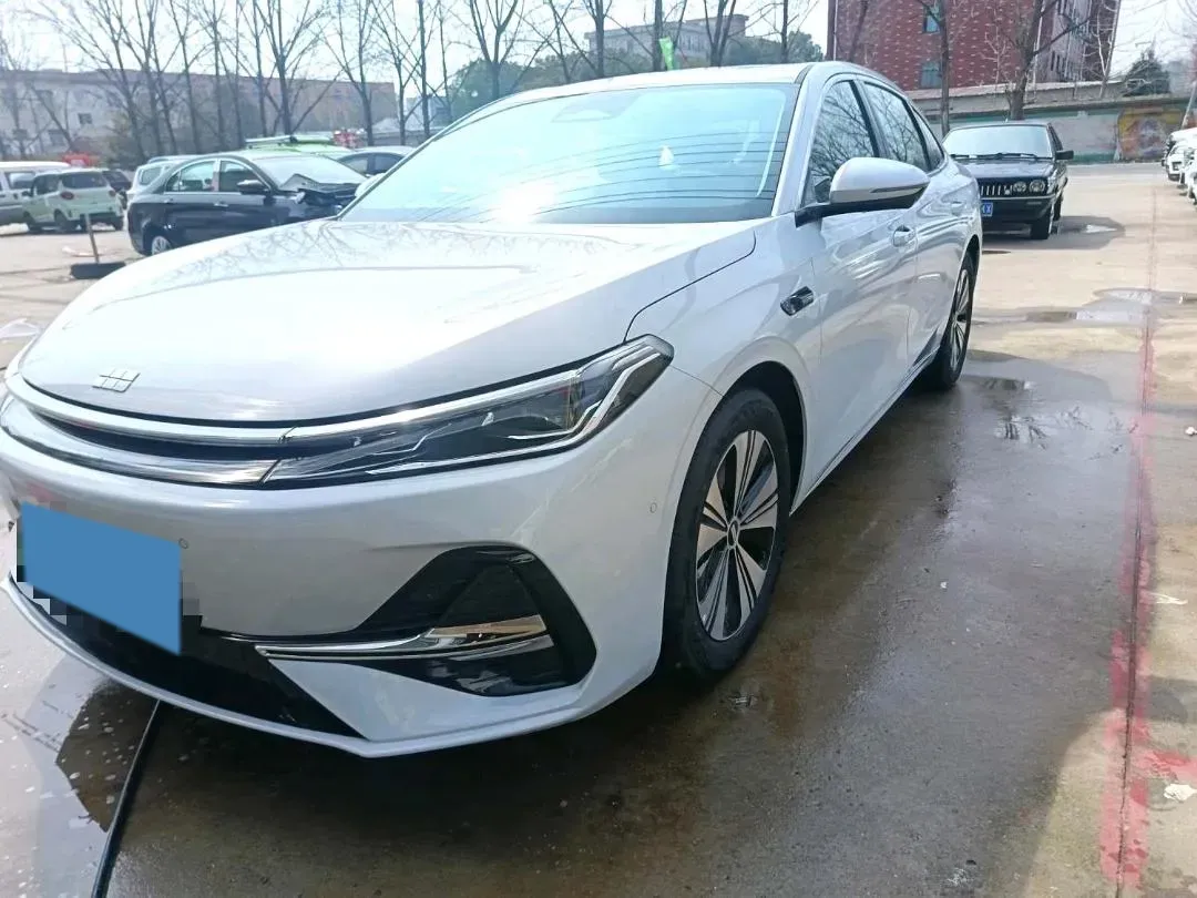 2025 Geely Galaxy A7 1.5L 112HP L4 1DHT PHEV,autocango,china used car exporter,china ev exporter,chinese used car exporter,chinese used ev exporter