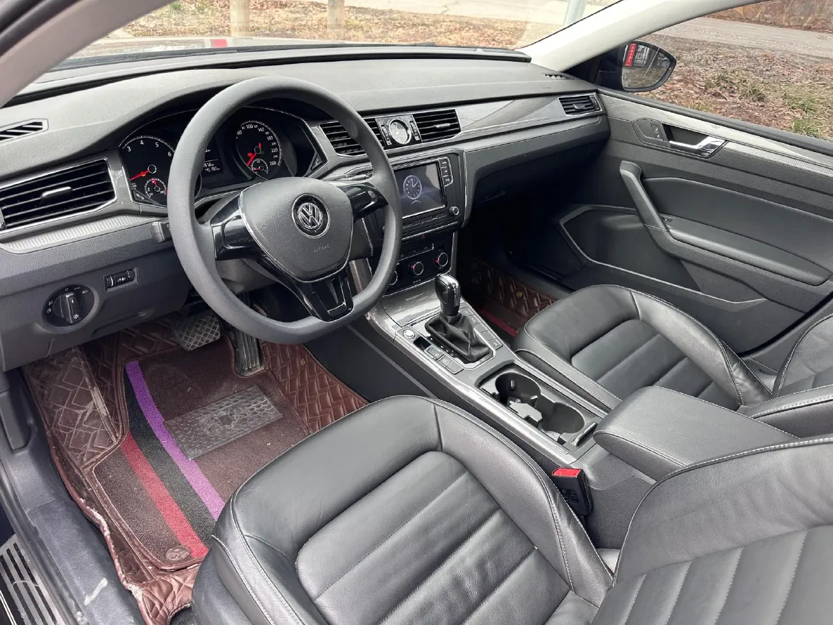 2017 Volkswagen Passat 1.4T 150HP L4 7DCT,autocango,china used car exporter,china ev exporter,chinese used car exporter,chinese used ev exporter