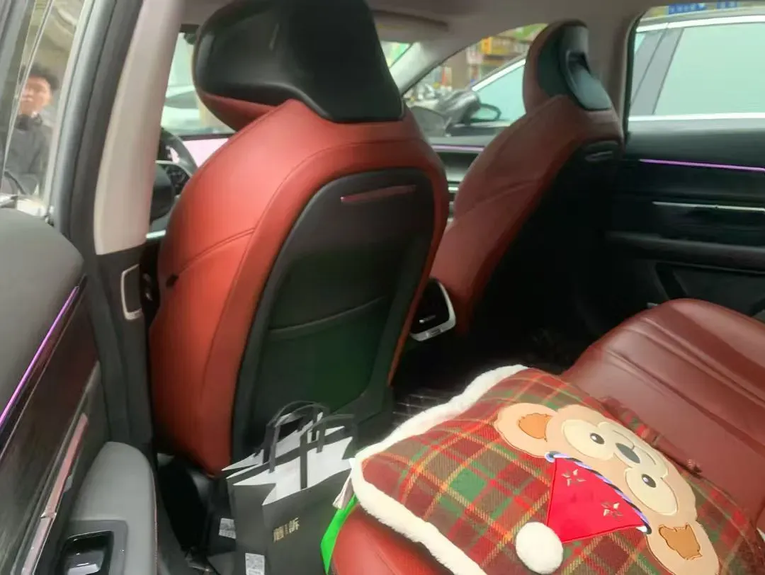 2022 Xpeng P7 BEV 83.1KWH,autocango,china used car exporter,china ev exporter,chinese used car exporter,chinese used ev exporter