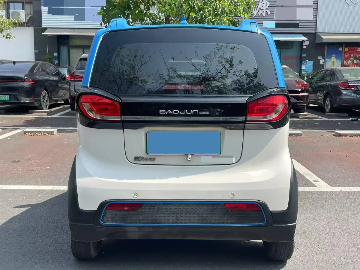 2020 BaoJun E100 BEV 28KWH,autocango,china used car exporter,china ev exporter,chinese used car exporter,chinese used ev exporter