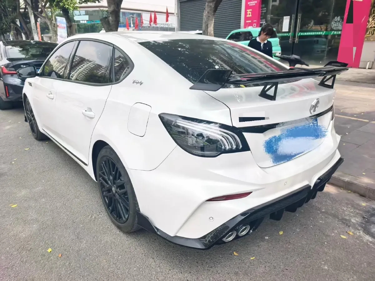 2025 MG MG6 1.5T 181HP L4 7DCT,autocango,china used car exporter,china ev exporter,chinese used car exporter,chinese used ev exporter