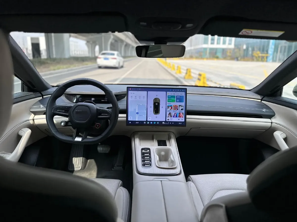 2024 MI SU7 BEV 94.3KWH,autocango,china used car exporter,china ev exporter,chinese used car exporter,chinese used ev exporter