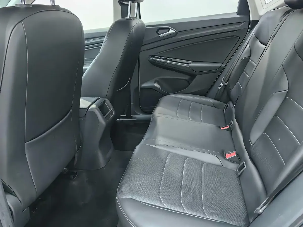 2022 Jetta VS5 1.4T 150HP L4 6AT,autocango,china used car exporter,china ev exporter,chinese used car exporter,chinese used ev exporter