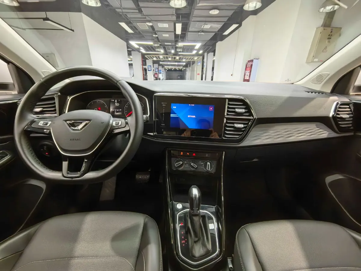 2022 Jetta VS5 1.4T 150HP L4 6AT,autocango,china used car exporter,china ev exporter,chinese used car exporter,chinese used ev exporter