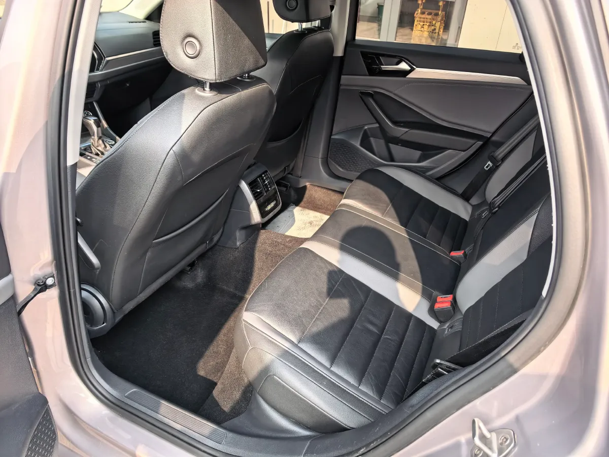 2020 Volkswagen Sagitar 1.2T 116HP L4 7DCT,autocango,china used car exporter,china ev exporter,chinese used car exporter,chinese used ev exporter