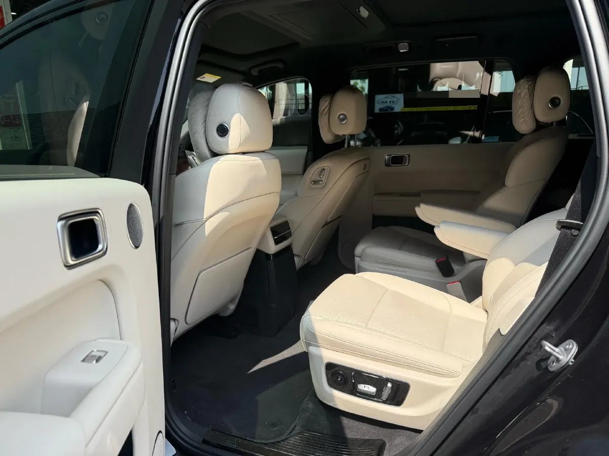 2022 Li L9 Range Extended 154HP REEV 42.6KWH,autocango,china used car exporter,china ev exporter,chinese used car exporter,chinese used ev exporter