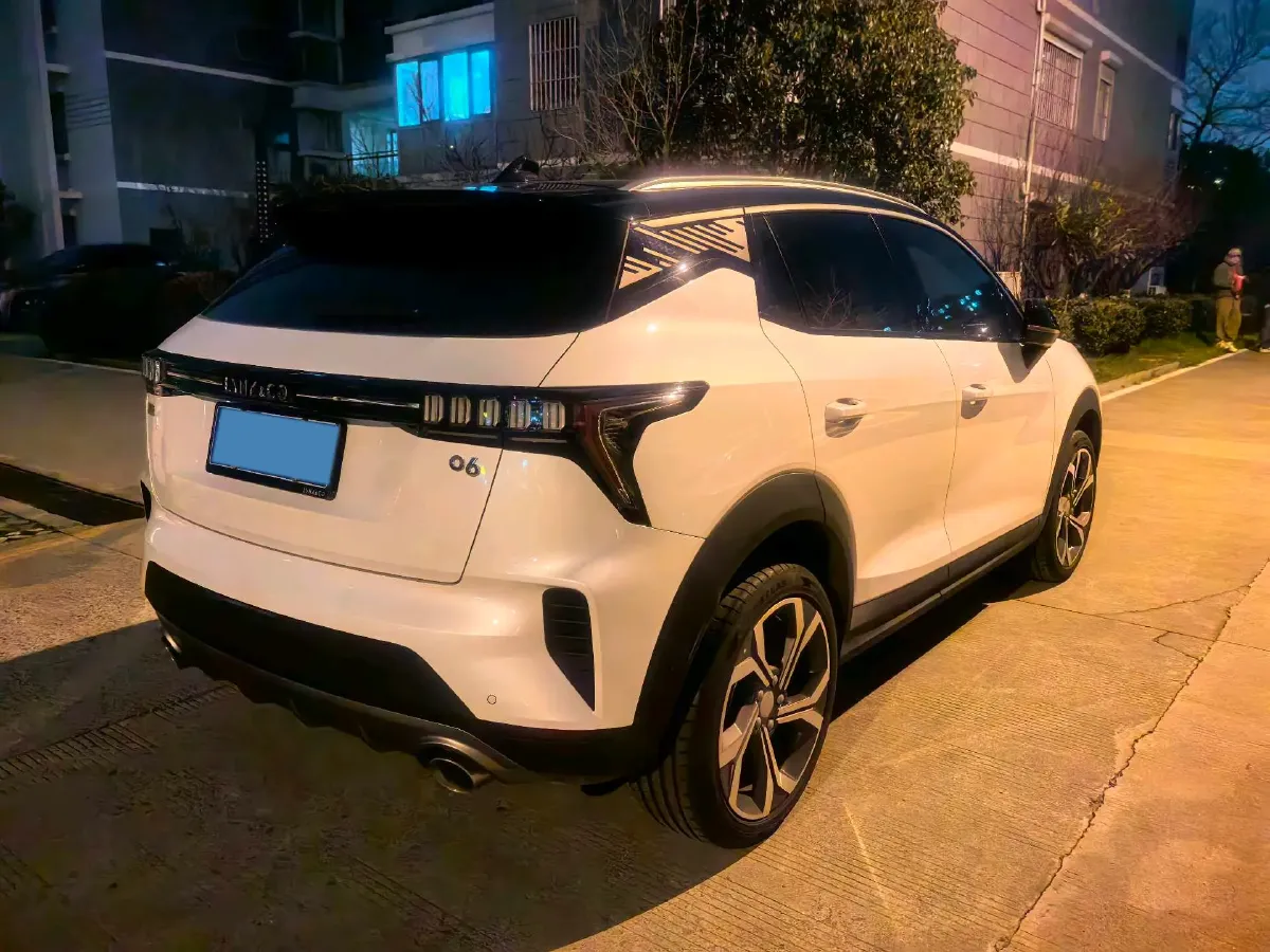 2023 LYNK&CO 06 1.5T 181HP L4 7DCT,autocango,china used car exporter,china ev exporter,chinese used car exporter,chinese used ev exporter