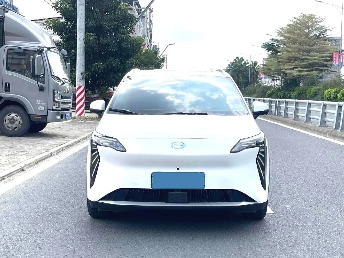 2023 GAC Trumpchi GS4 1.5T 177HP L4 6AT,autocango,china used car exporter,china ev exporter,chinese used car exporter,chinese used ev exporter