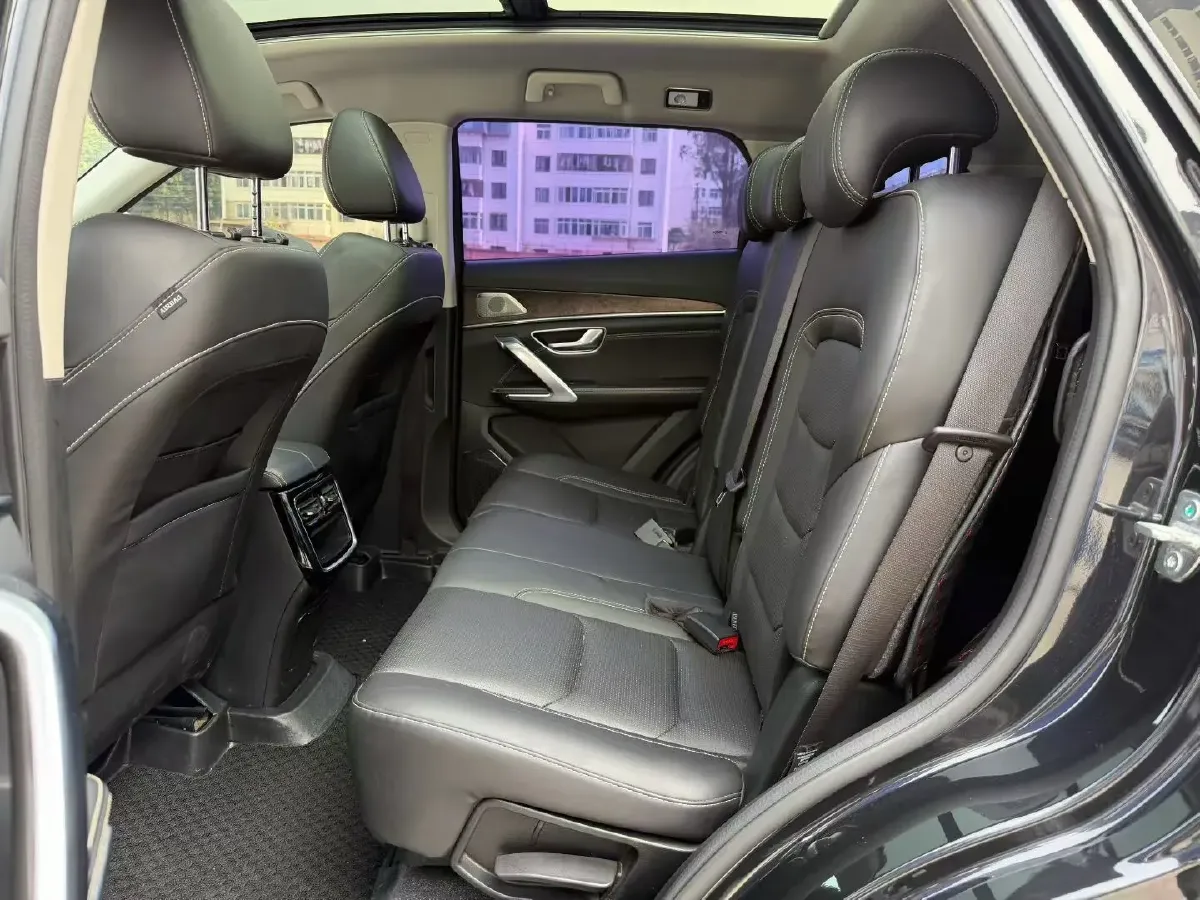 2021 Haval H6 Coupe 1.5T 169HP L4 7DCT,autocango,china used car exporter,china ev exporter,chinese used car exporter,chinese used ev exporter