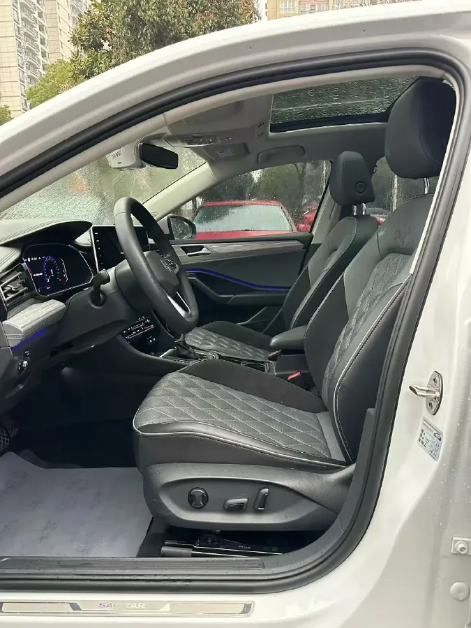 2023 Volkswagen Sagitar 1.5T 160HP L4 7DCT,autocango,china used car exporter,china ev exporter,chinese used car exporter,chinese used ev exporter