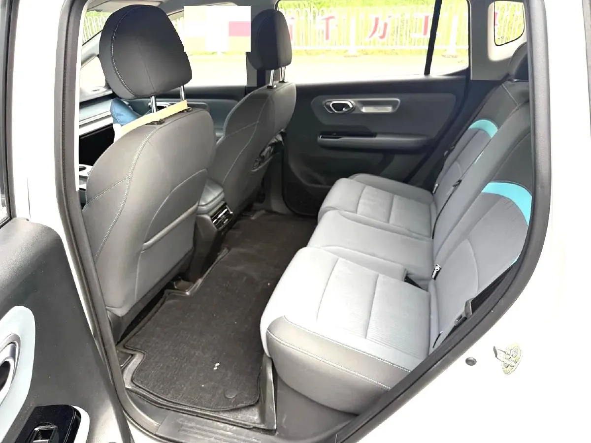 2024 Leapmotor C11 1.5L 95HP L4 REEV 43.74KWH,autocango,china used car exporter,china ev exporter,chinese used car exporter,chinese used ev exporter