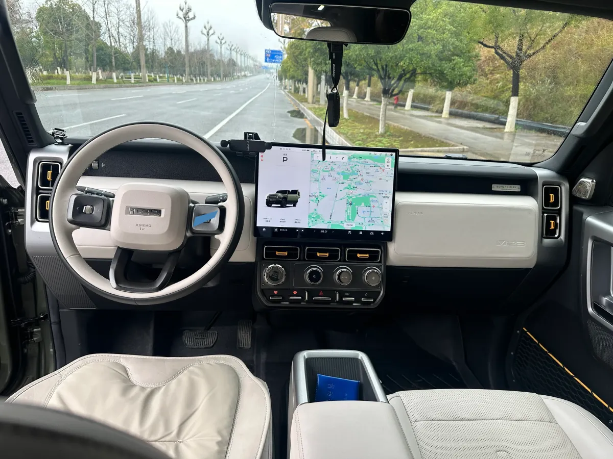 2025 Yufeng Auto Golden Warehouse BEV,autocango,china used car exporter,china ev exporter,chinese used car exporter,chinese used ev exporter