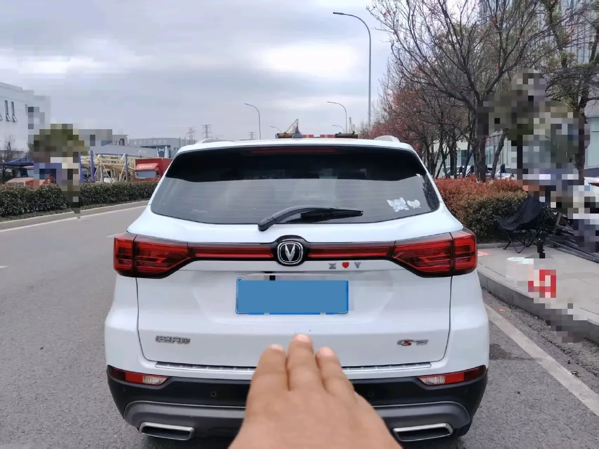 2023 ChangAn CS75 1.5T 188HP L4 7DCT,autocango,china used car exporter,china ev exporter,chinese used car exporter,chinese used ev exporter