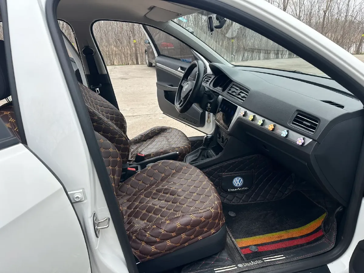 2019 Citroen C4L 1.2T 136HP L3 6AT,autocango,china used car exporter,china ev exporter,chinese used car exporter,chinese used ev exporter