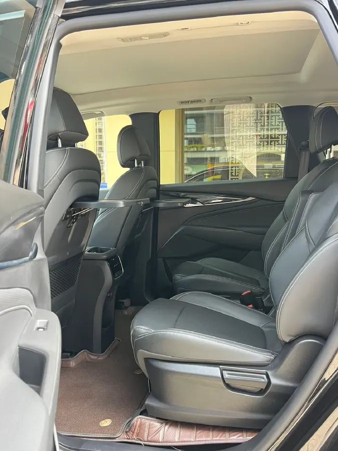 2023 MAXUS G50 1.5T 181HP L4 7DCT,autocango,china used car exporter,china ev exporter,chinese used car exporter,chinese used ev exporter