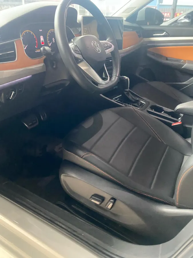 2023 Volkswagen Bora 1.2T 116HP L4 7DCT,autocango,china used car exporter,china ev exporter,chinese used car exporter,chinese used ev exporter