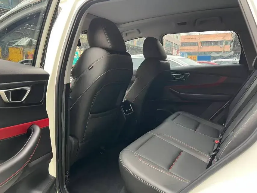 2020 Chery Tiggo 7 1.5T 156HP L4 6MT,autocango,china used car exporter,china ev exporter,chinese used car exporter,chinese used ev exporter