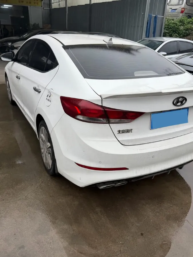 2018 Hyundai Elantra 1.6L 130HP L4 6AT,autocango,china used car exporter,china ev exporter,chinese used car exporter,chinese used ev exporter