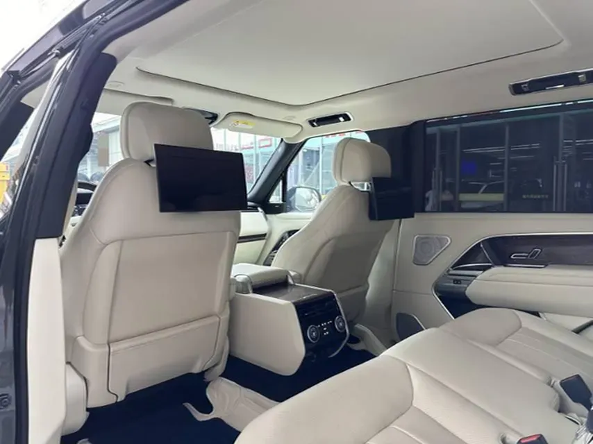 2024 Land Rover Range Rover 3.0T 400HP L6 8AT,autocango,china used car exporter,china ev exporter,chinese used car exporter,chinese used ev exporter