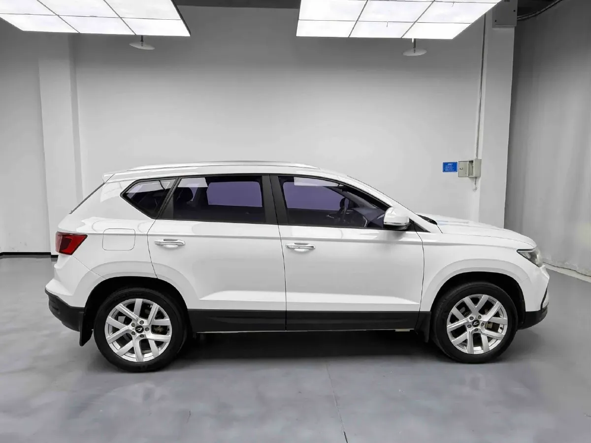 2022 Jetta VS5 1.4T 150HP L4 6AT,autocango,china used car exporter,china ev exporter,chinese used car exporter,chinese used ev exporter