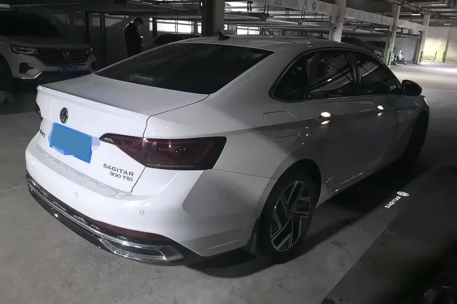 2023 Volkswagen Sagitar 1.5T 160HP L4 7DCT,autocango,china used car exporter,china ev exporter,chinese used car exporter,chinese used ev exporter