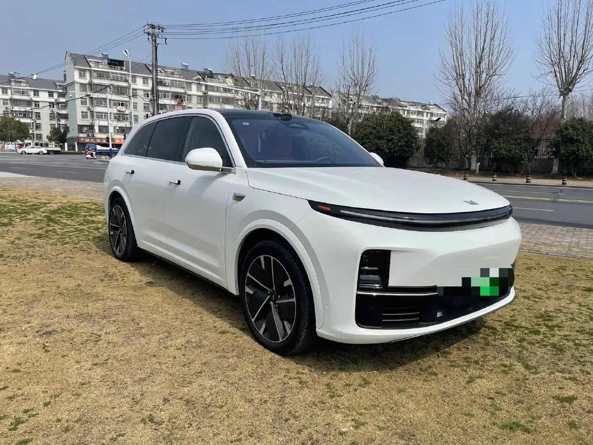 2025 Li L7 Range Extended 154HP REEV,autocango,china used car exporter,china ev exporter,chinese used car exporter,chinese used ev exporter