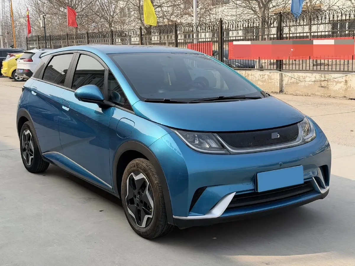 2021 Ford Escort 1.5L 122HP L3 6AT,autocango,china used car exporter,china ev exporter,chinese used car exporter,chinese used ev exporter