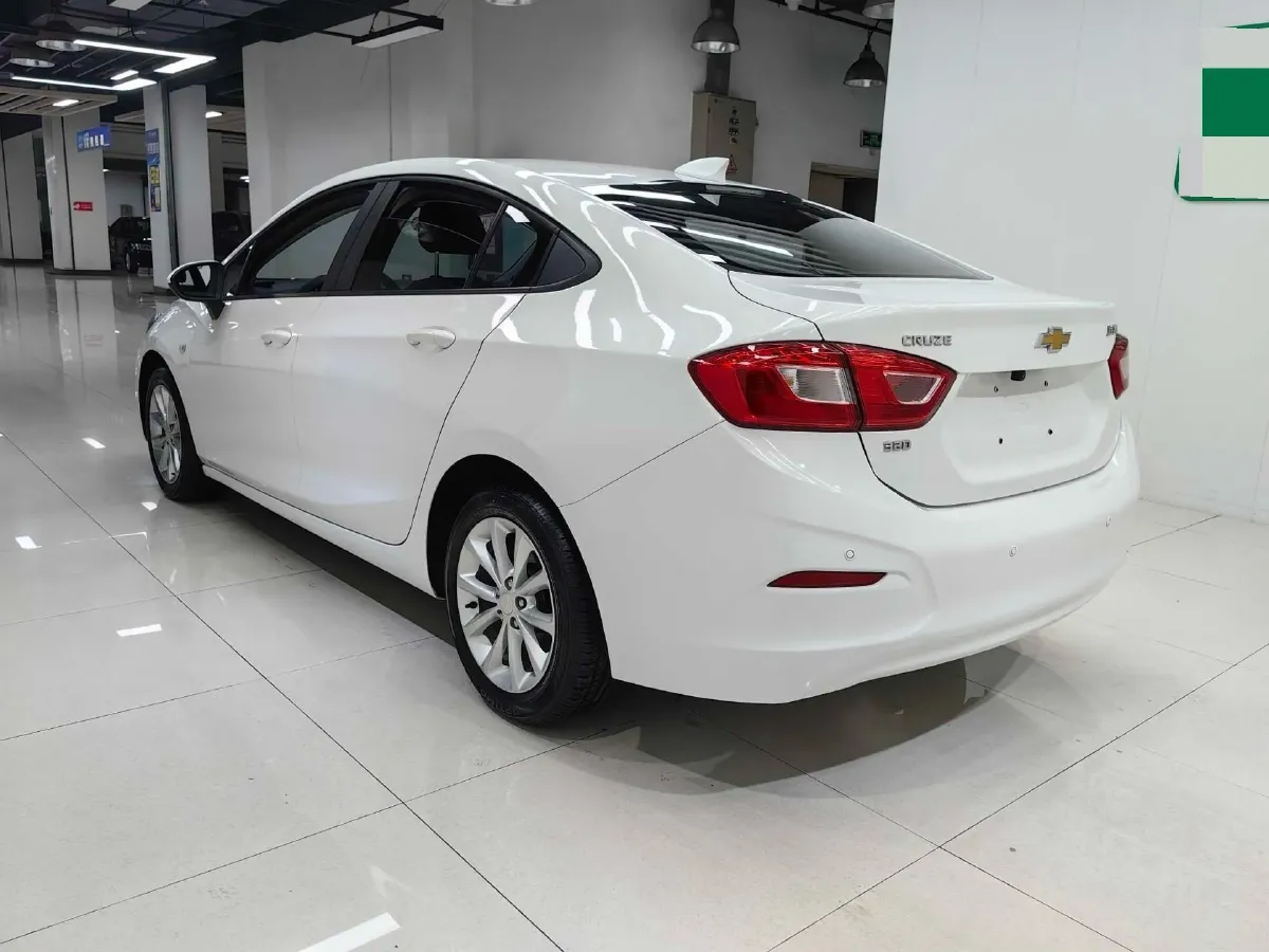 2018 Chevrolet Cruze 1.5L 114HP L4 6AT,autocango,china used car exporter,china ev exporter,chinese used car exporter,chinese used ev exporter