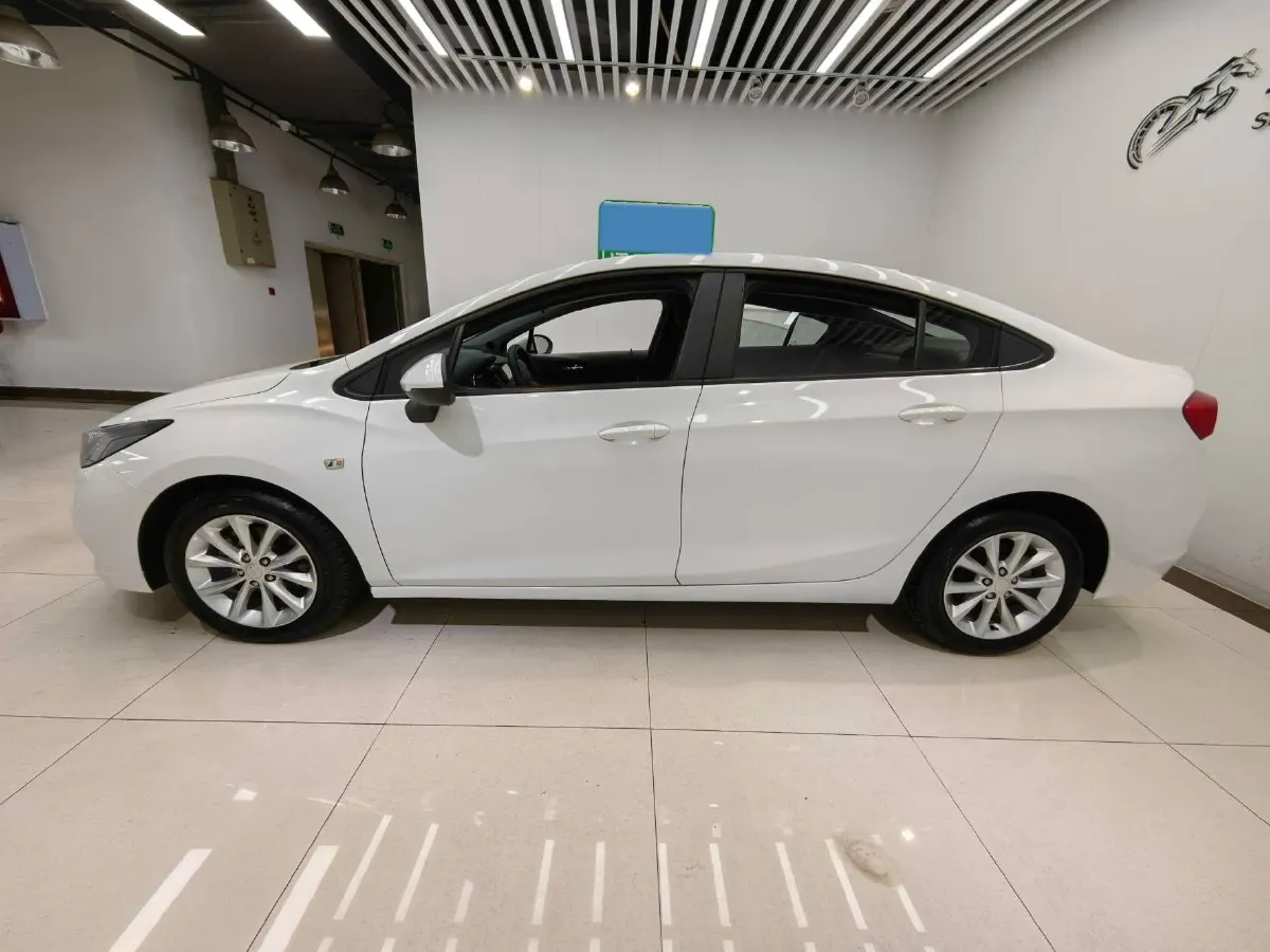 2018 Chevrolet Cruze 1.5L 114HP L4 6AT,autocango,china used car exporter,china ev exporter,chinese used car exporter,chinese used ev exporter