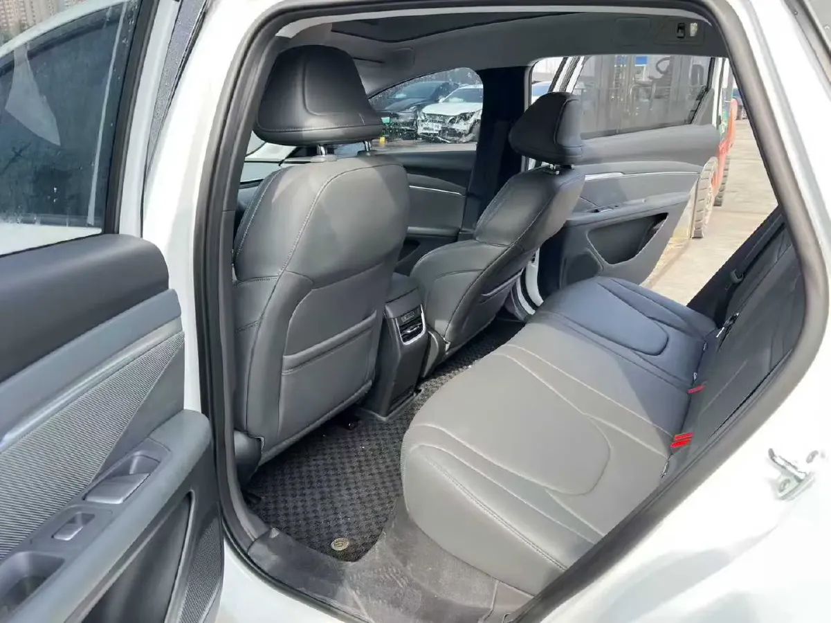 2024 Xpeng MONA M03 BEV 62.2KWH,autocango,china used car exporter,china ev exporter,chinese used car exporter,chinese used ev exporter