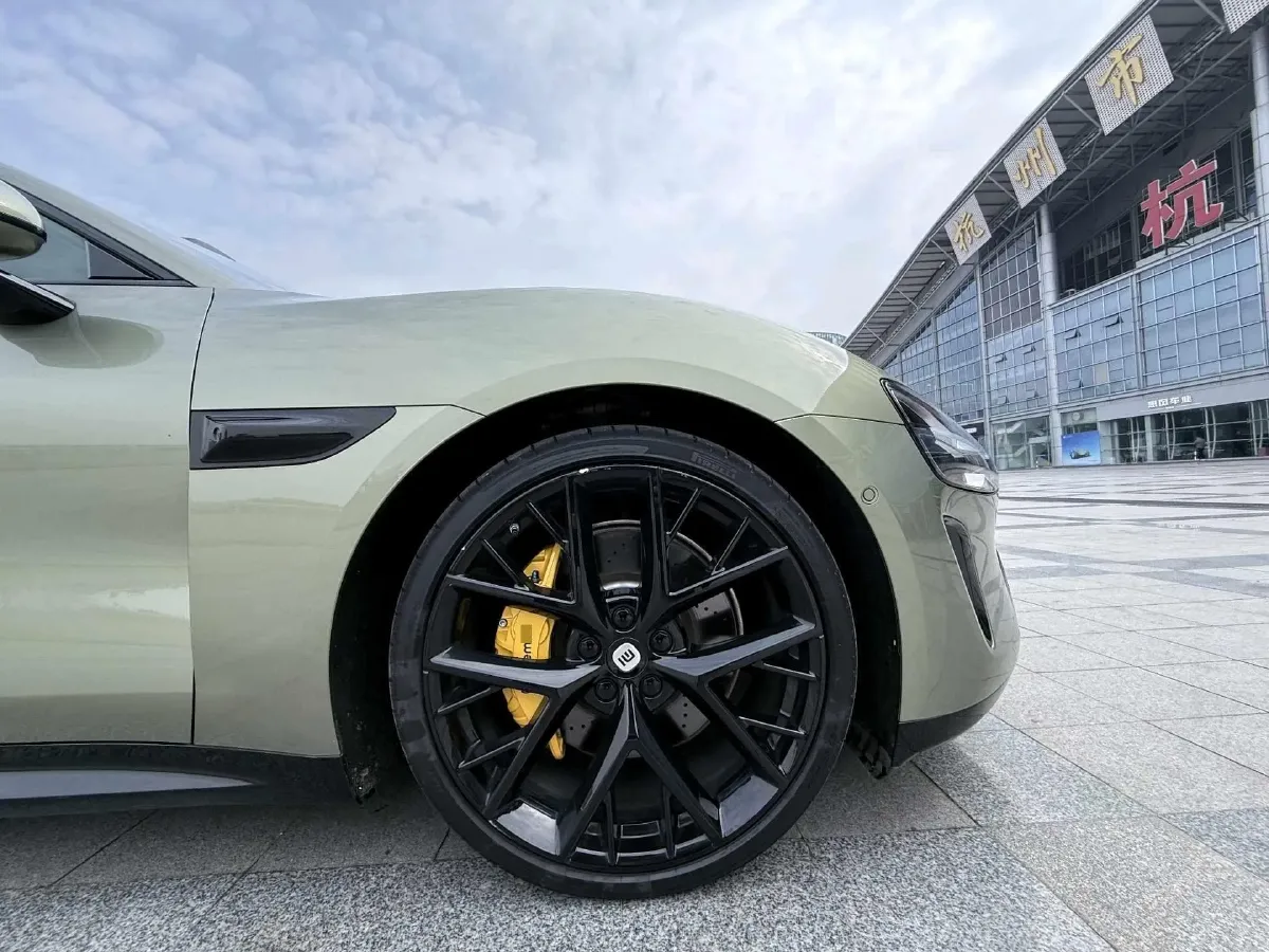 2024 MI SU7 BEV 101KWH,autocango,china used car exporter,china ev exporter,chinese used car exporter,chinese used ev exporter