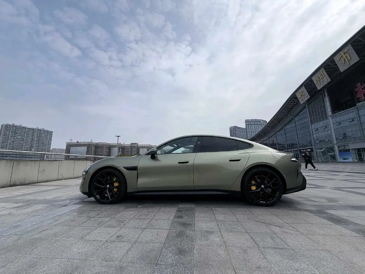 2024 MI SU7 BEV 101KWH,autocango,china used car exporter,china ev exporter,chinese used car exporter,chinese used ev exporter