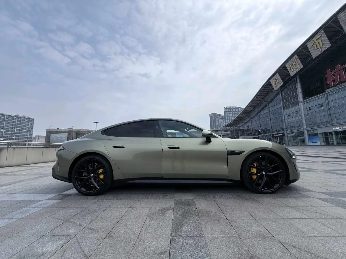 2024 MI SU7 BEV 101KWH,autocango,china used car exporter,china ev exporter,chinese used car exporter,chinese used ev exporter