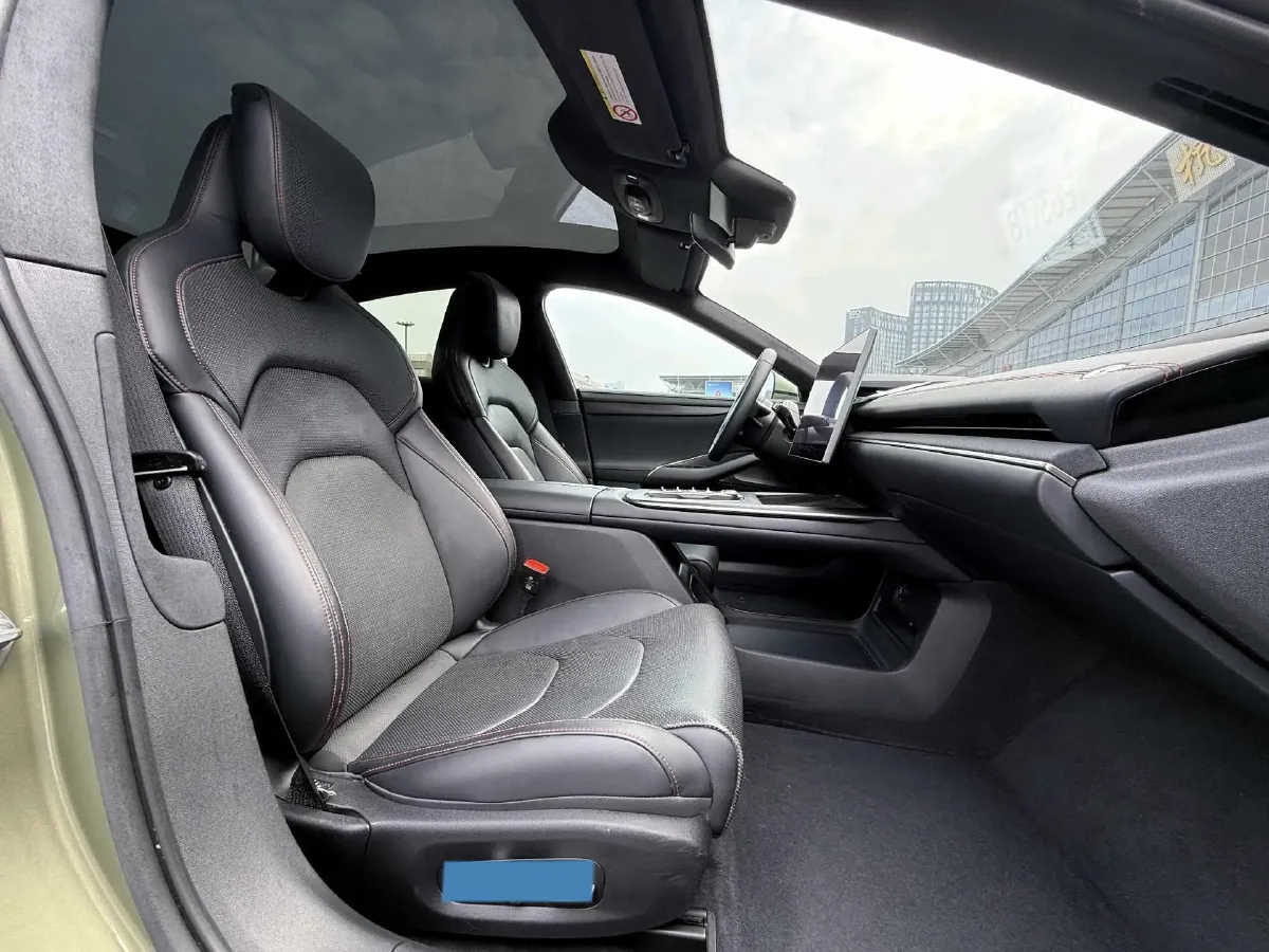 2024 MI SU7 BEV 101KWH,autocango,china used car exporter,china ev exporter,chinese used car exporter,chinese used ev exporter